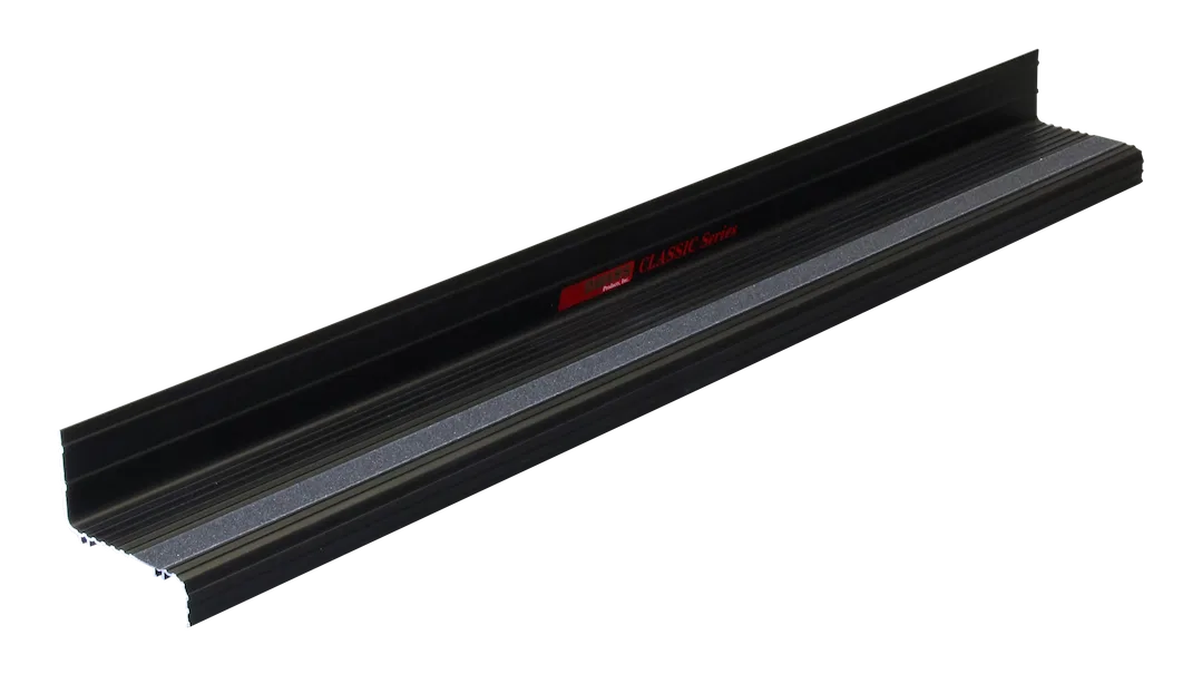 OCF7481ACB-01 – OWENS Running Board, Black Extruded Aluminum Unlighted Mounting Bracket Required 4 Inch Rise Full Cab...